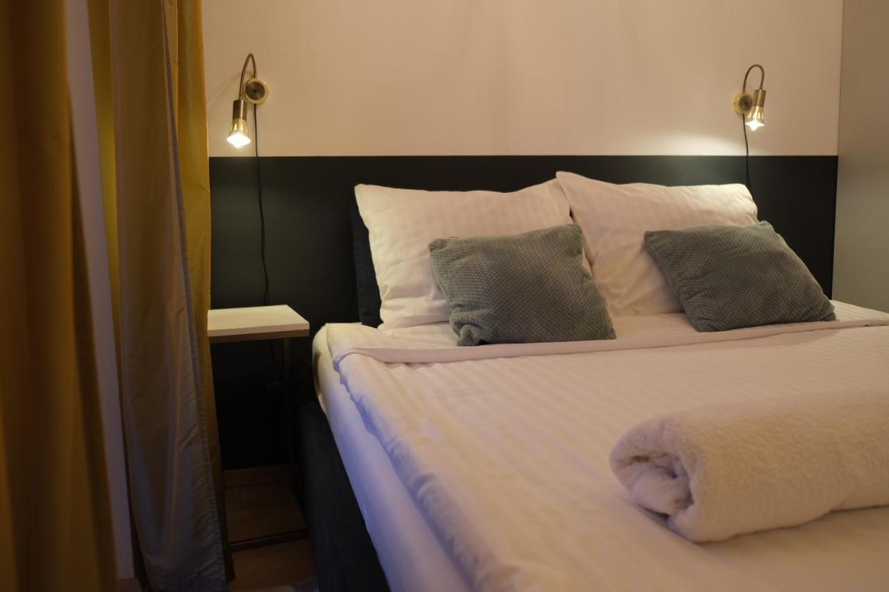 Apartament 9, Z Oddzielna Sypialnia! ワルシャワ エクステリア 写真