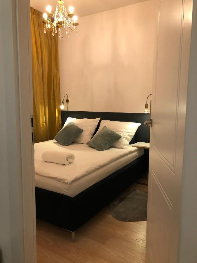 Apartament 9, Z Oddzielna Sypialnia! ワルシャワ エクステリア 写真